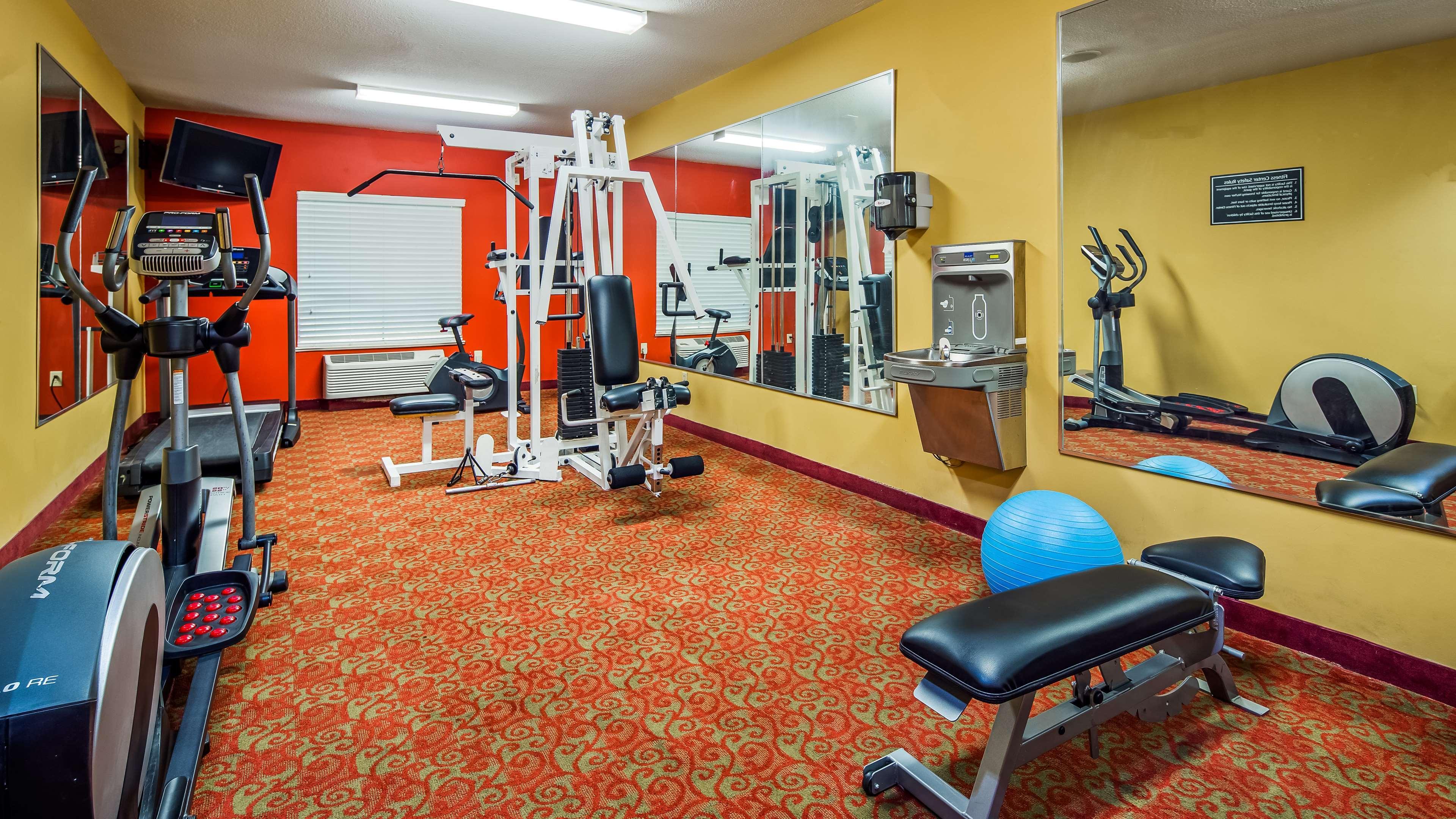Surestay Plus Hotel By Best Western Alvin Esterno foto