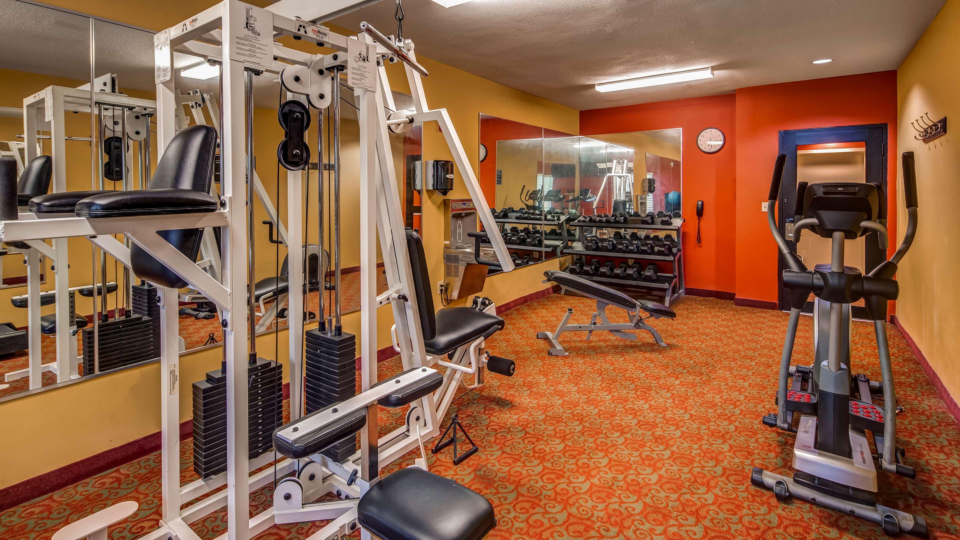 Surestay Plus Hotel By Best Western Alvin Esterno foto